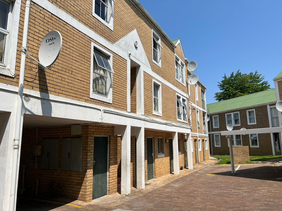 1 Bedroom Property for Sale in La Colline Western Cape